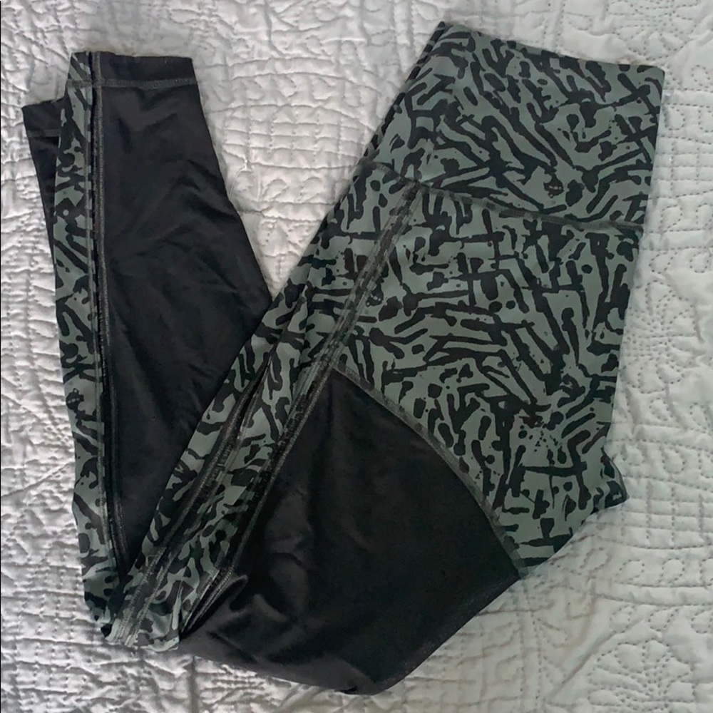 Lululemon Mesh leggings